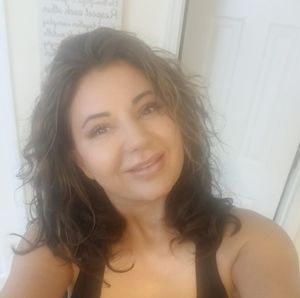 Meet your Posher, Melanie